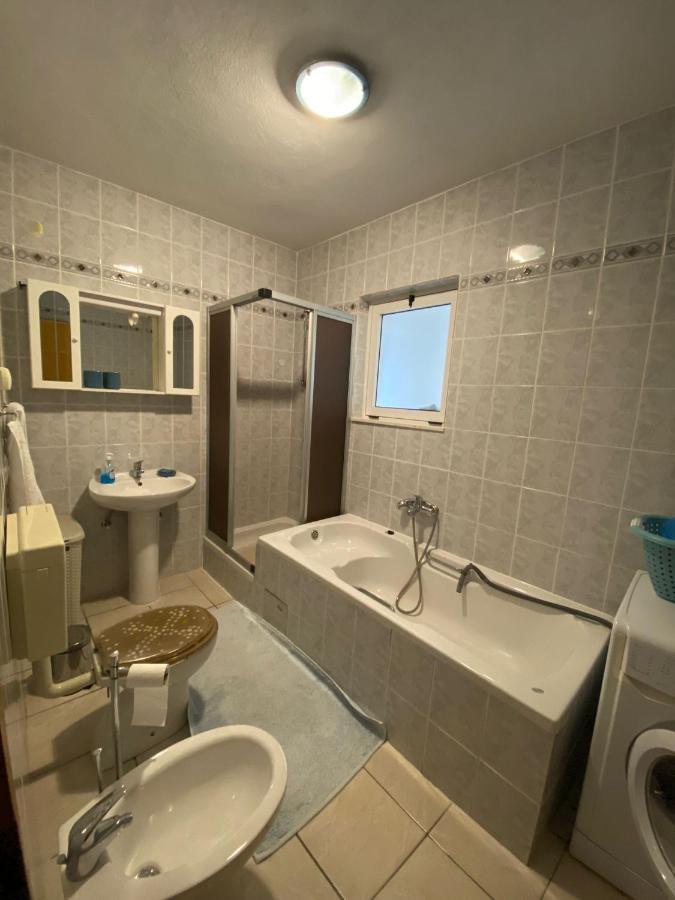 Toni&Megi Apartment Jesenice  Bagian luar foto