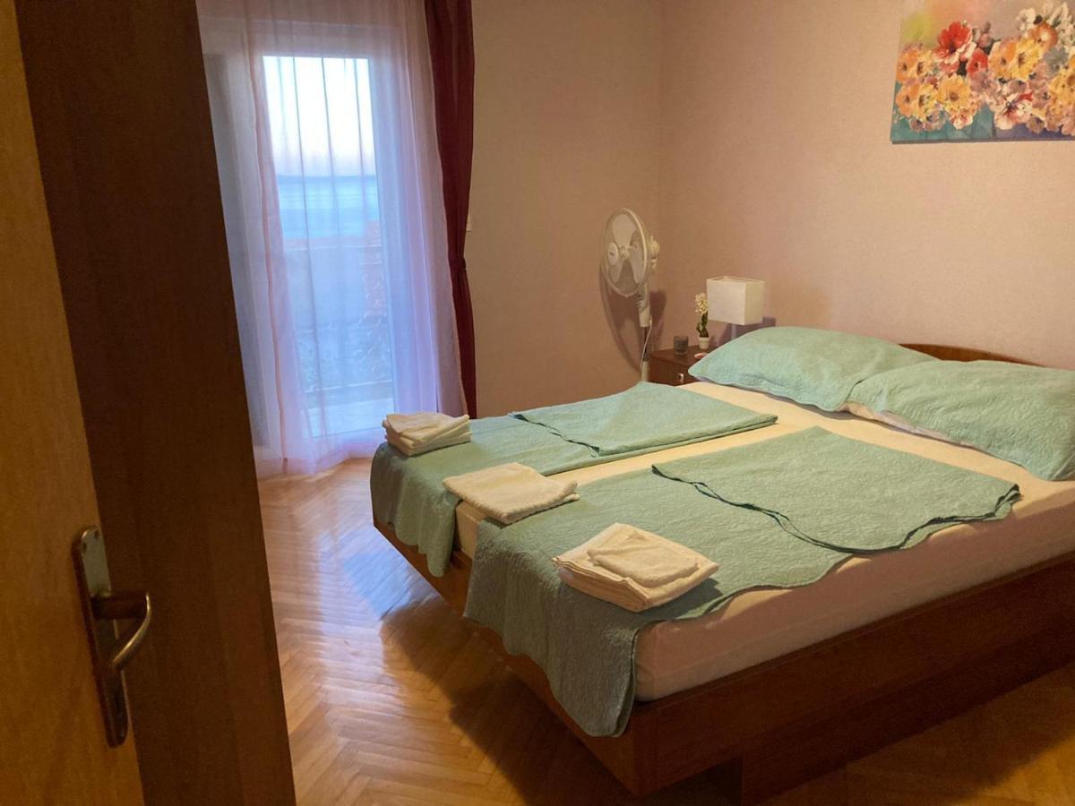 Toni&Megi Apartment Jesenice  Bagian luar foto